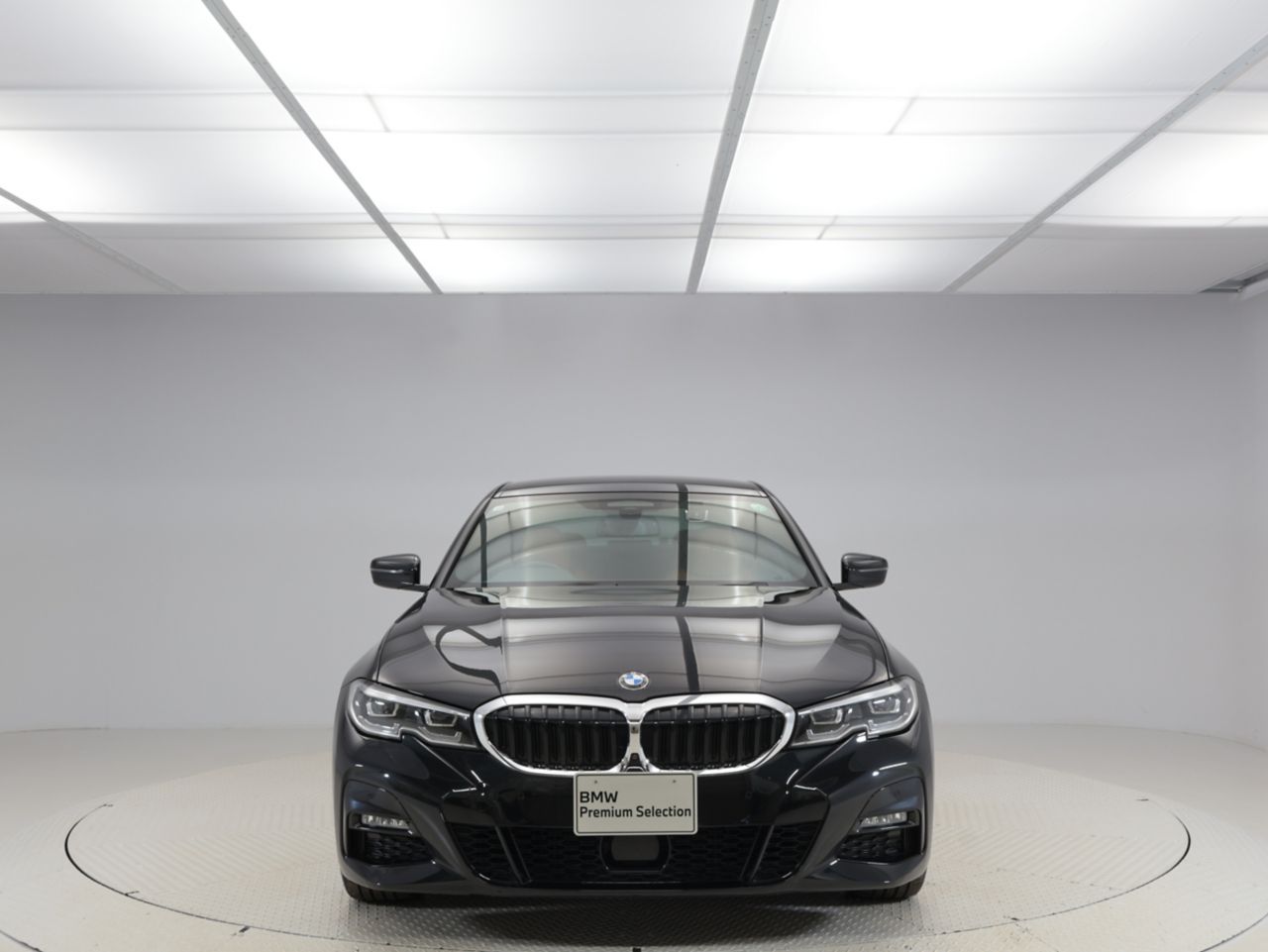 G20 320d xDrive RHD Saloon