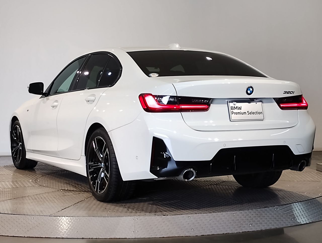 G20 320i Saloon LCI RHD MX