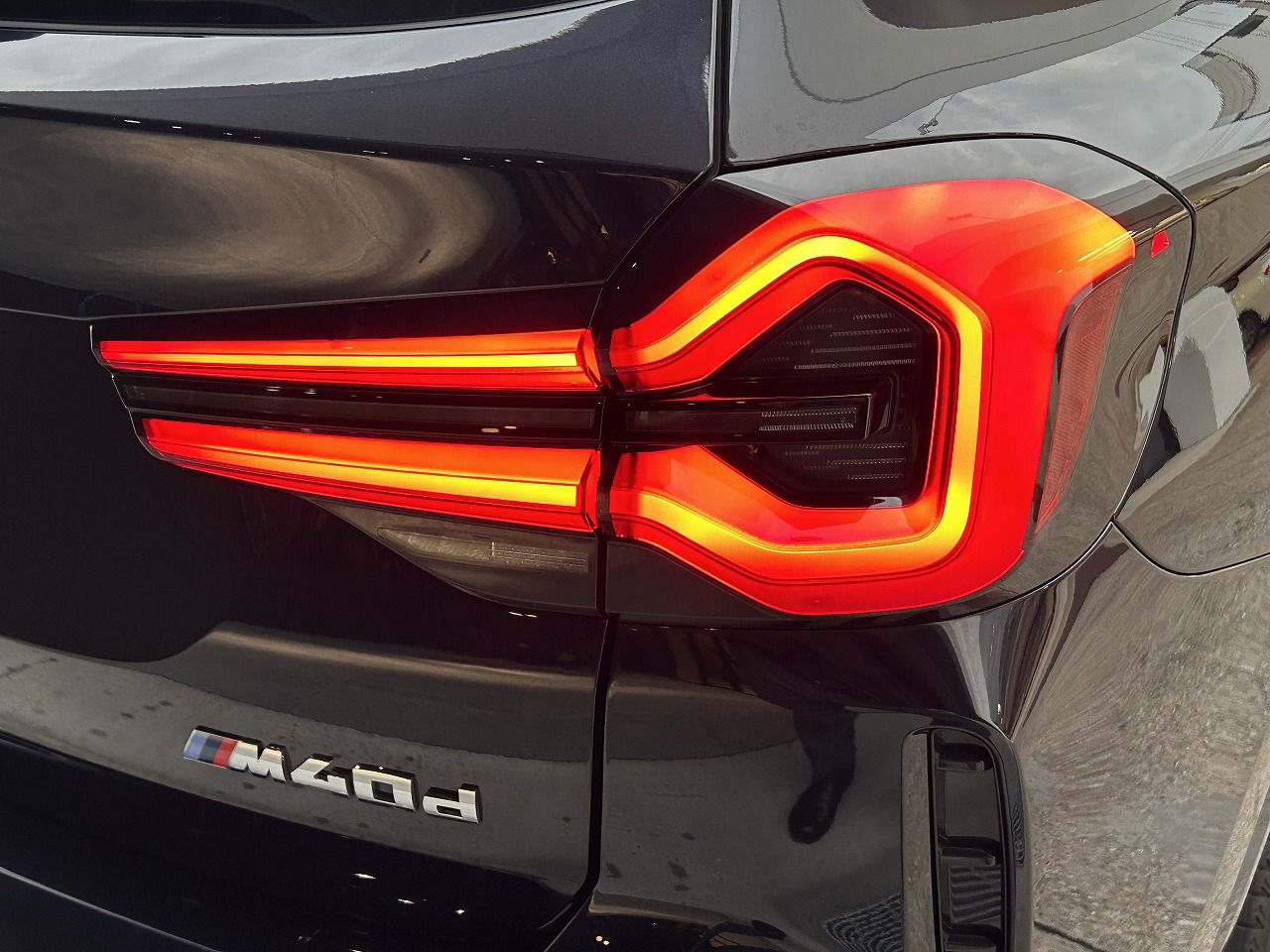 G01 X3 M40d RHD LCI ZA