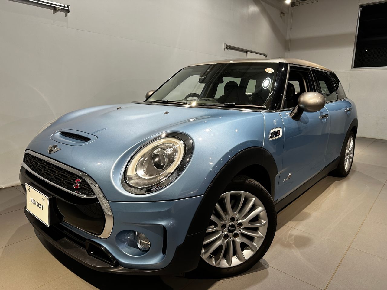 MINI COOPER S CLUBMAN ALL4.