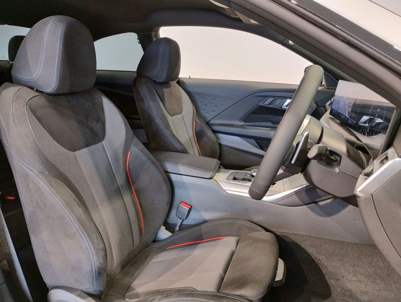 G42 220i Coupe
