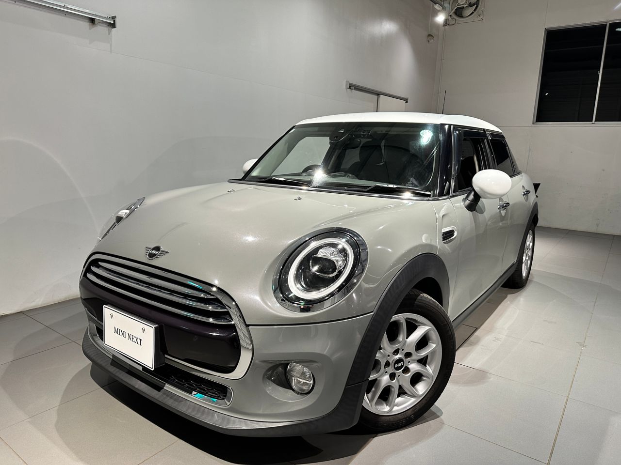 F55 MINI Cooper 5-Door Hatch LCI