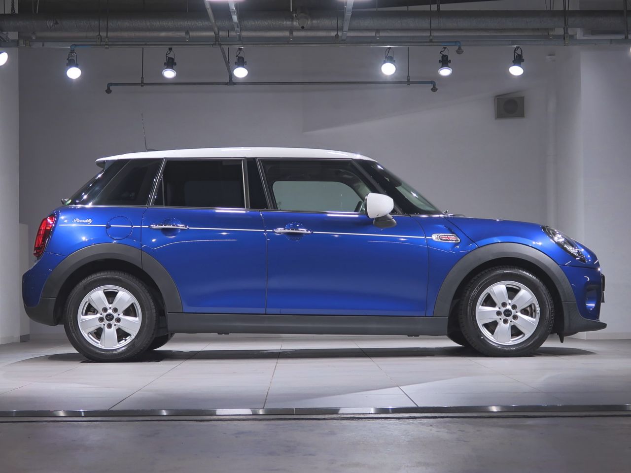 MINI F55 Cooper D 5dr Hatch LCI