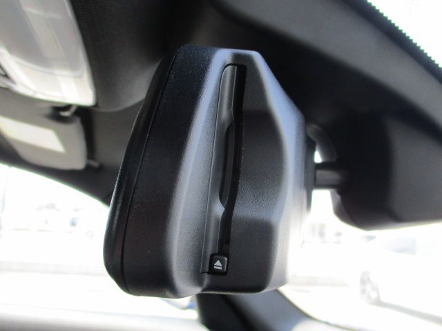 M140I 5DOOR RHD