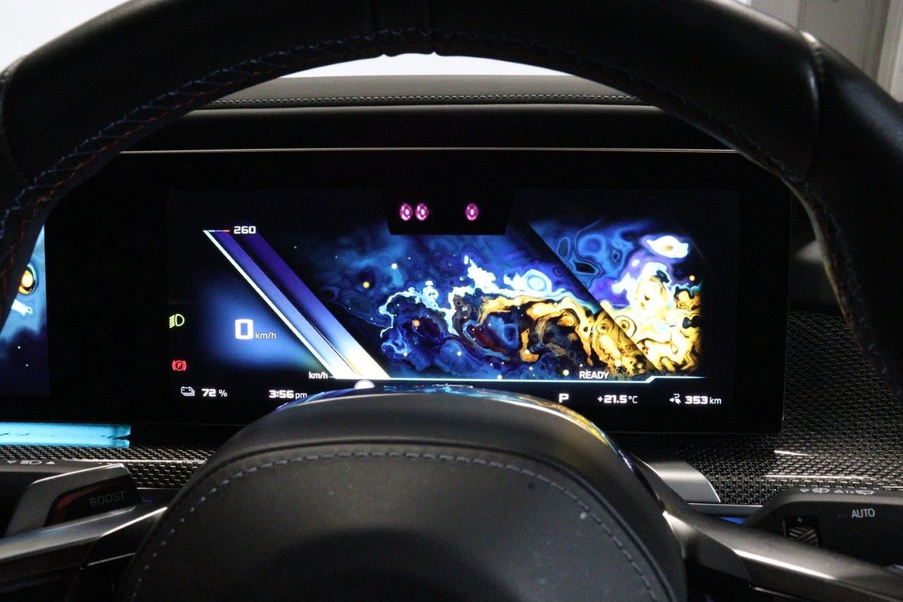 BMW i7 M70 xDrive Sedan RHD