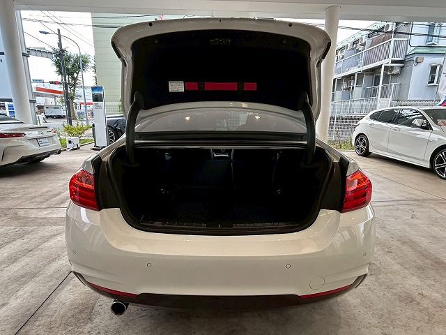 420I COUPE RHD
