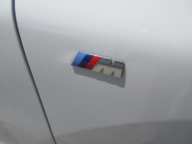 iX2 xDrive30 MSP