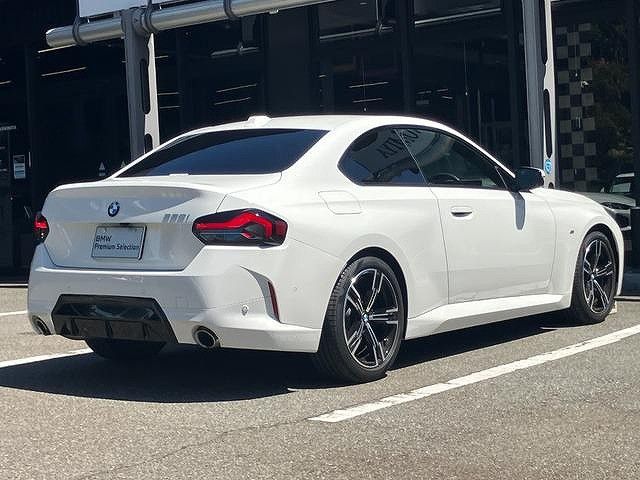 G42 220i Coupe