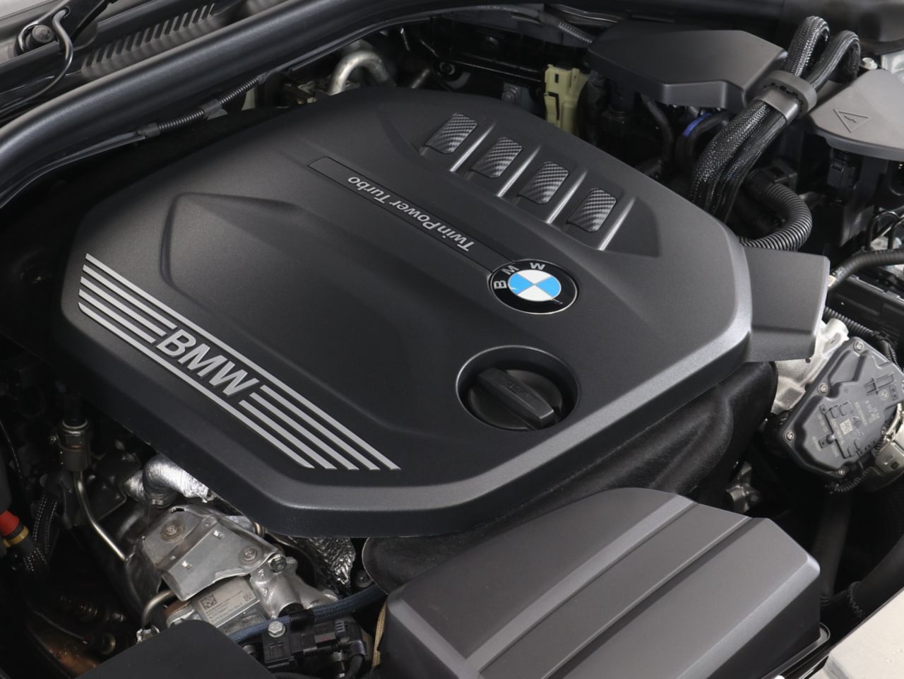 320d xDrive Berline RHD