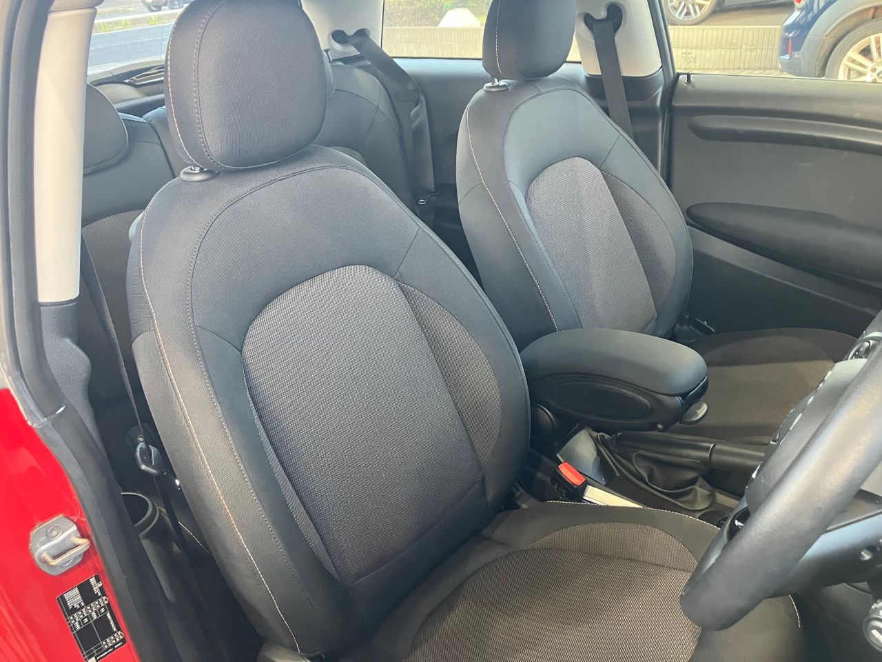 F56 MINI Cooper 3-Door Hatch LCI