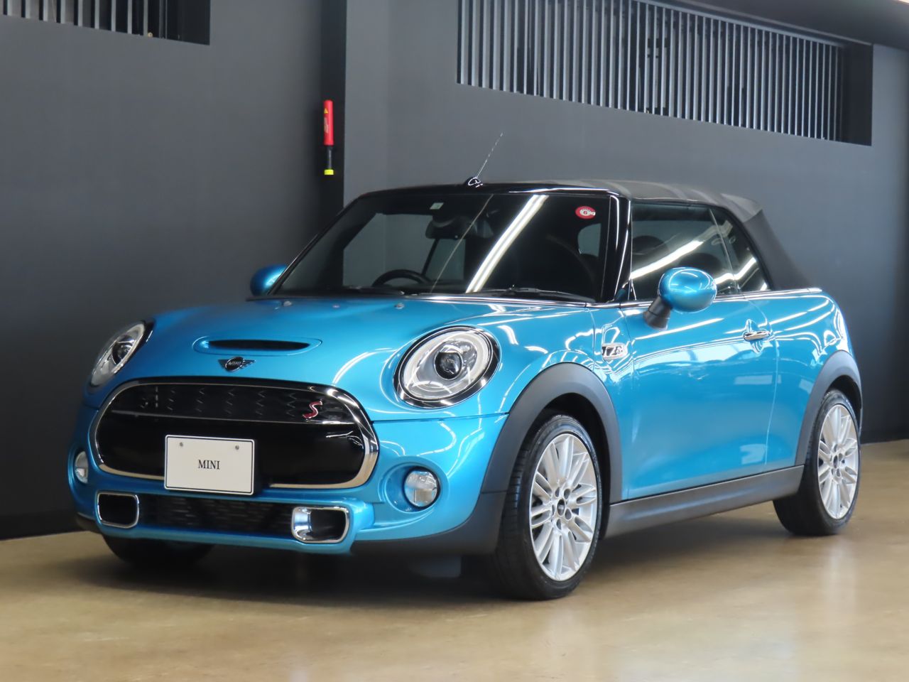 MINI COOPER S CONVERTIBLE