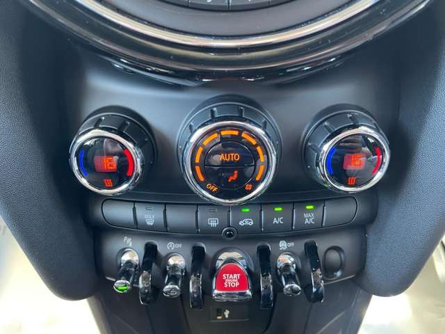 F56 MINI Cooper 3-Door Hatch LCI