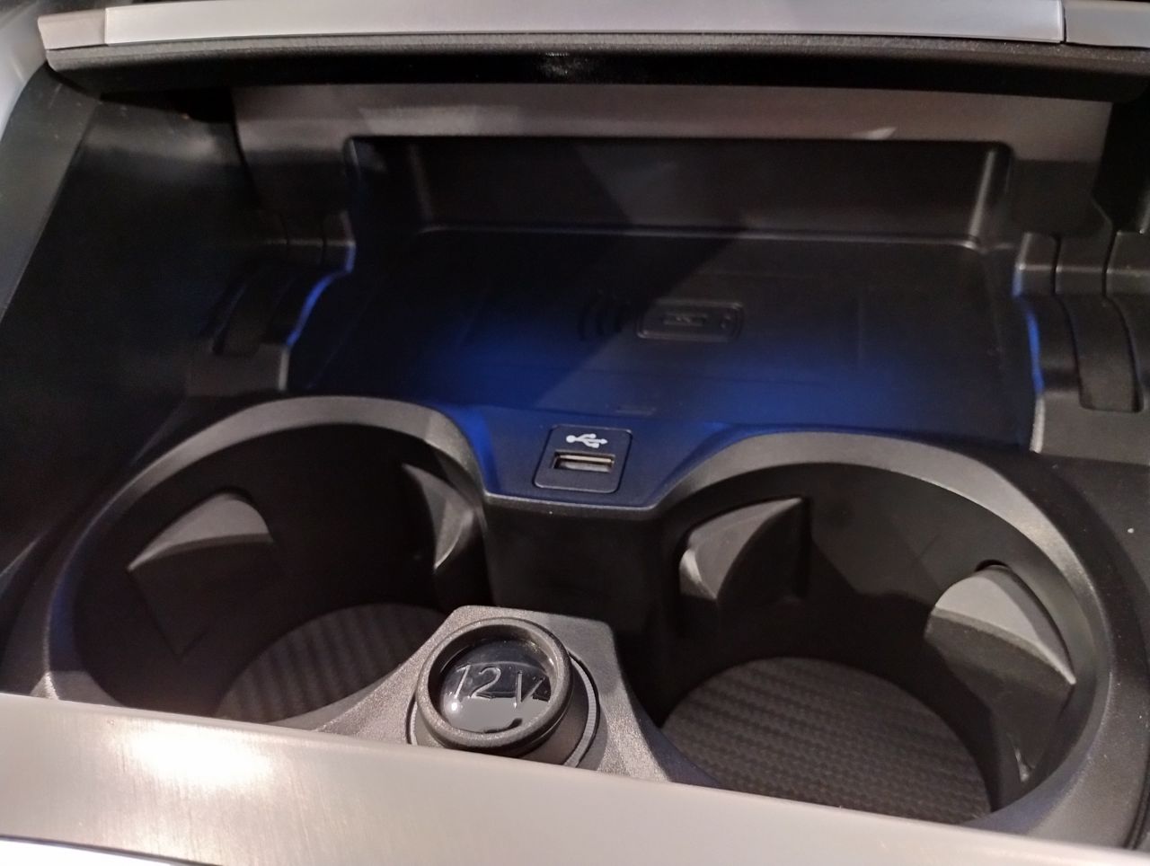 G42 220i Coupe