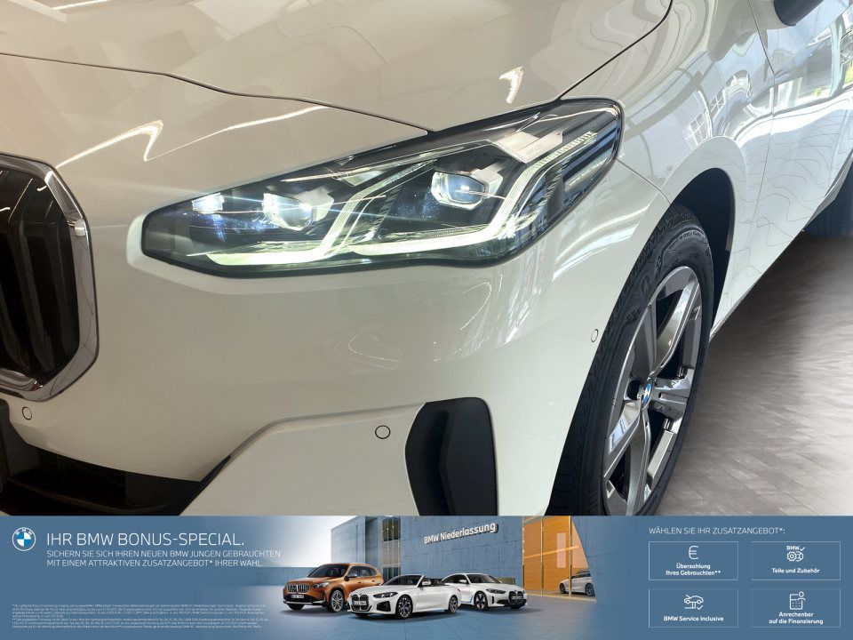 BMW 216