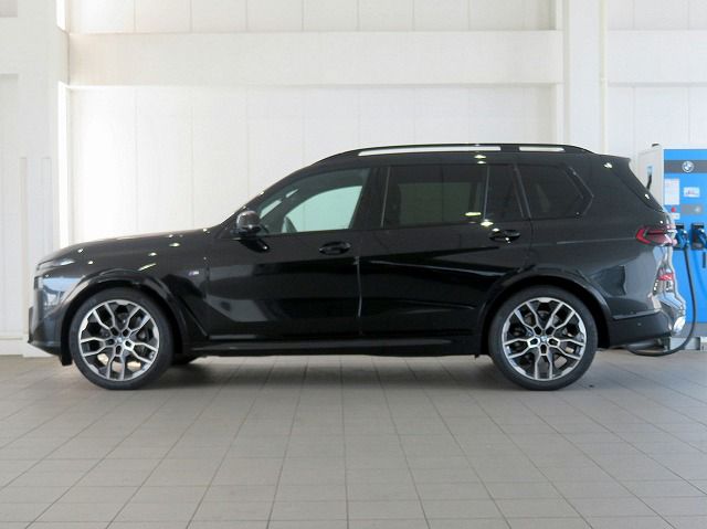 X7 xDrive40d RHD US