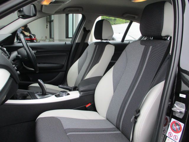 118 5DOOR RHD