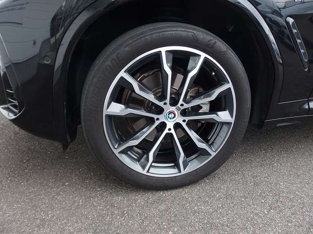 X4 xDrive20d RHD