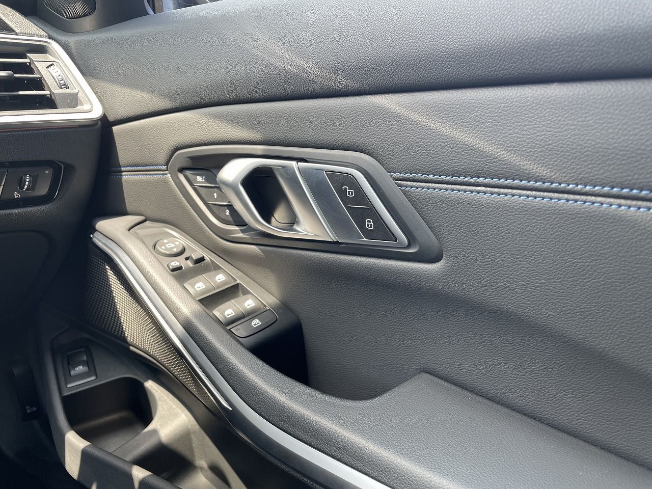 G20 320i Saloon RHD TU