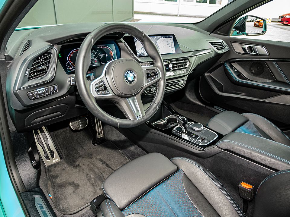 BMW 118