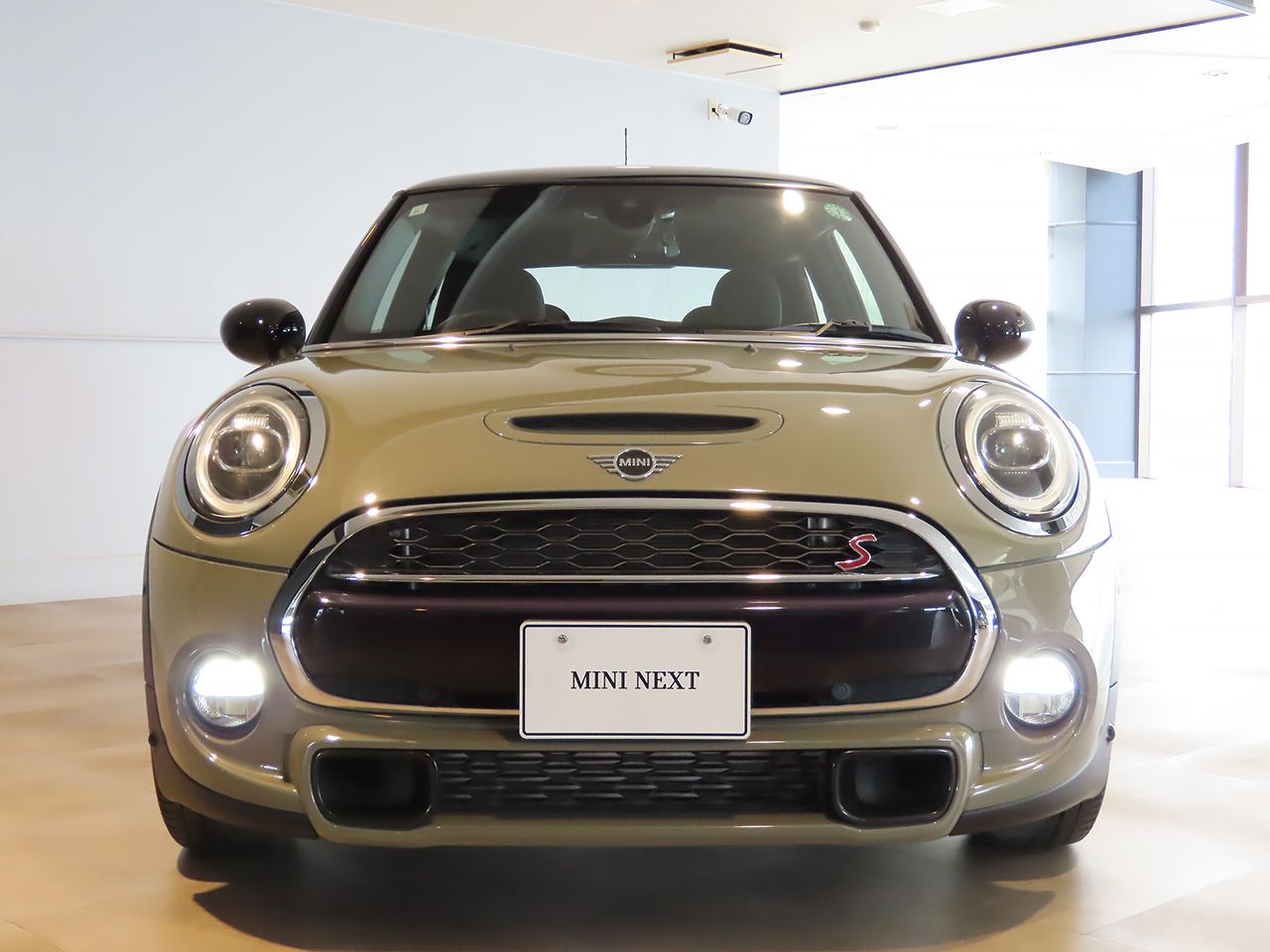 F56 COOPER S D(AT)