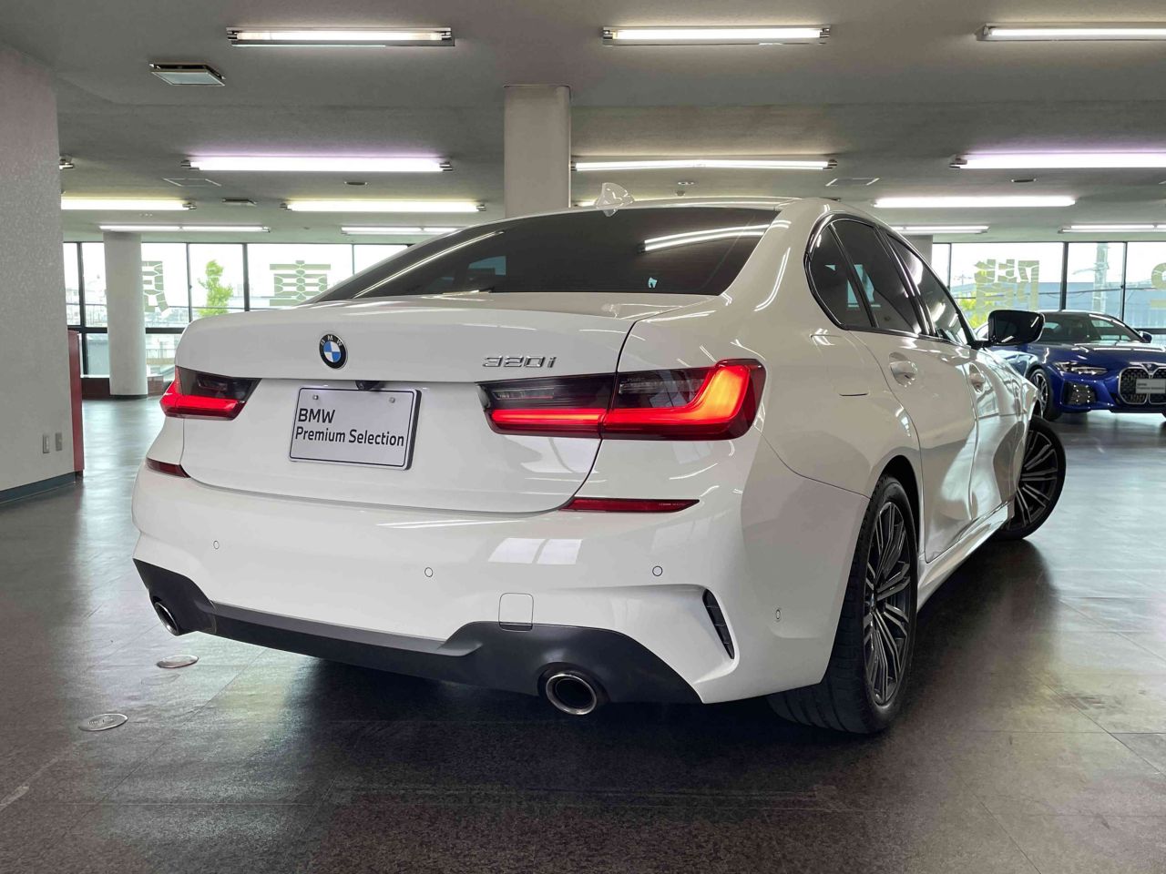 G20 320i Saloon RHD MX