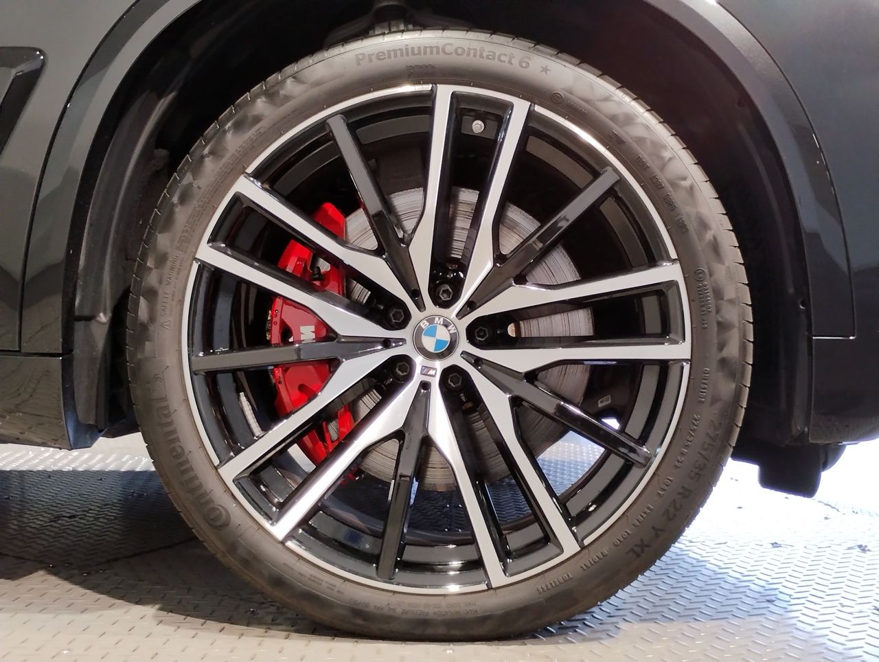 X5 M60i xDrive RHD