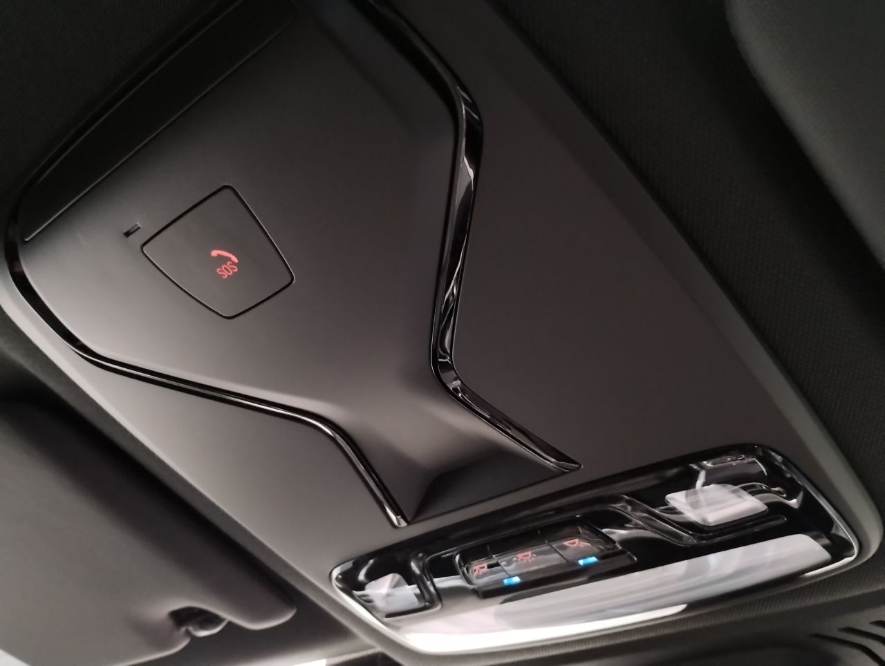 G20 320i Saloon LCI RHD MX