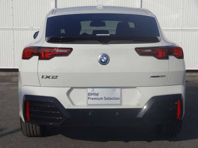 iX2 xDrive30 MSP