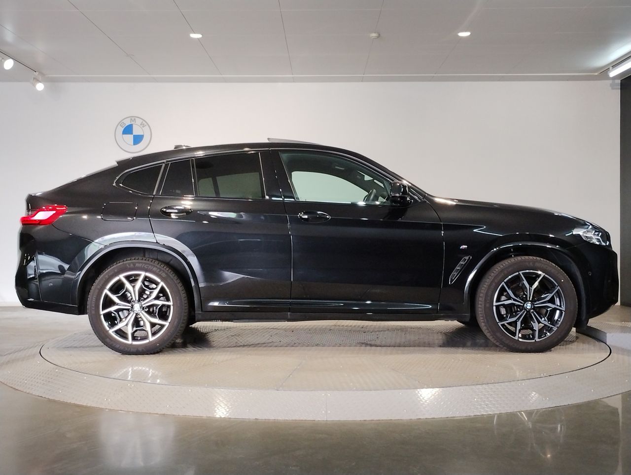 X4 xDrive20d RHD