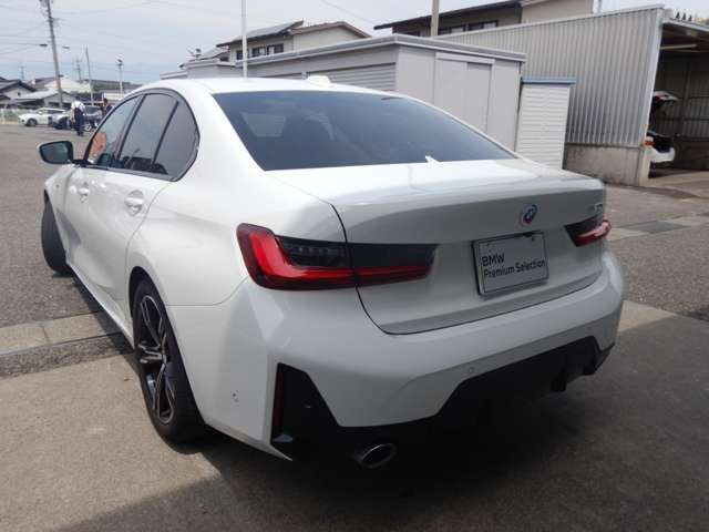 G20 320i Saloon LCI RHD MX