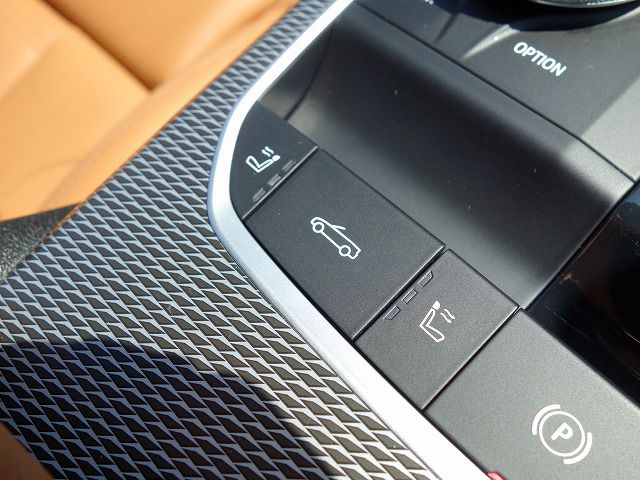 G23 420i Convertible RHD