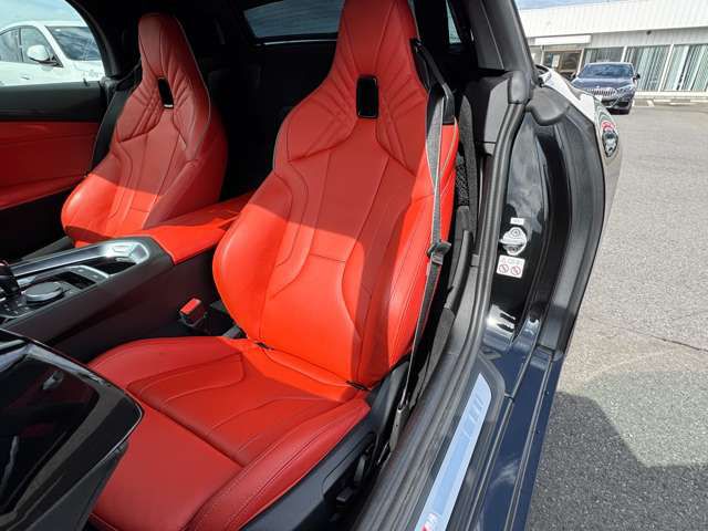 G29 z4 sDrive20i RHD