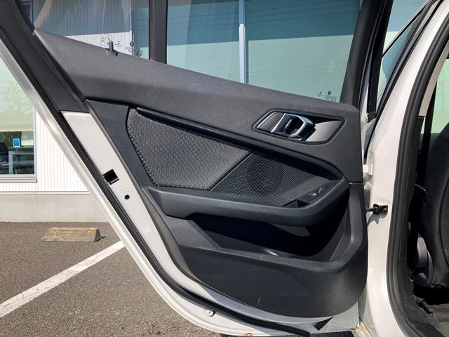 F40 118d Sports Hatch 5-door B47 2.0d