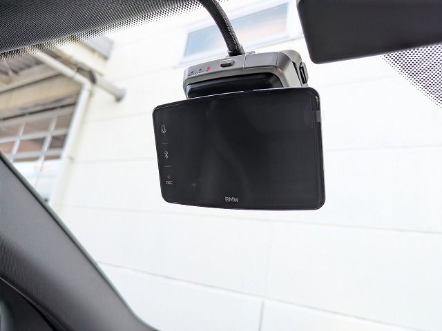 320d xDrive Berline RHD