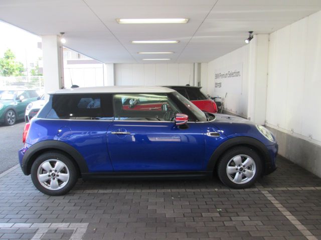 MINI Cooper D 3-Door Hatch