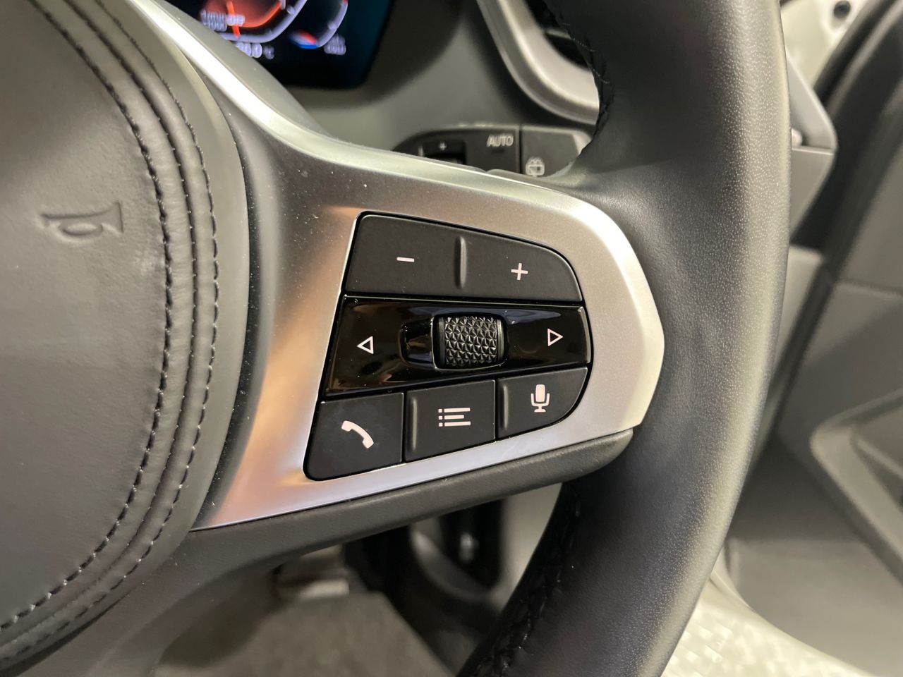 F40 118d Sports Hatch 5-door B47 2.0d
