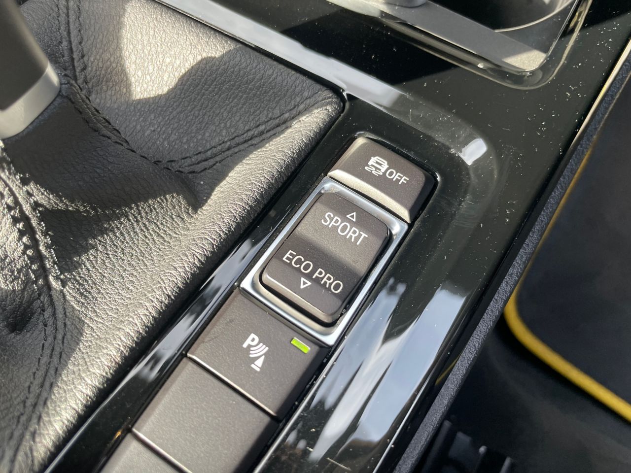 F39 X2 sDrive18i B38 1.5i SAC