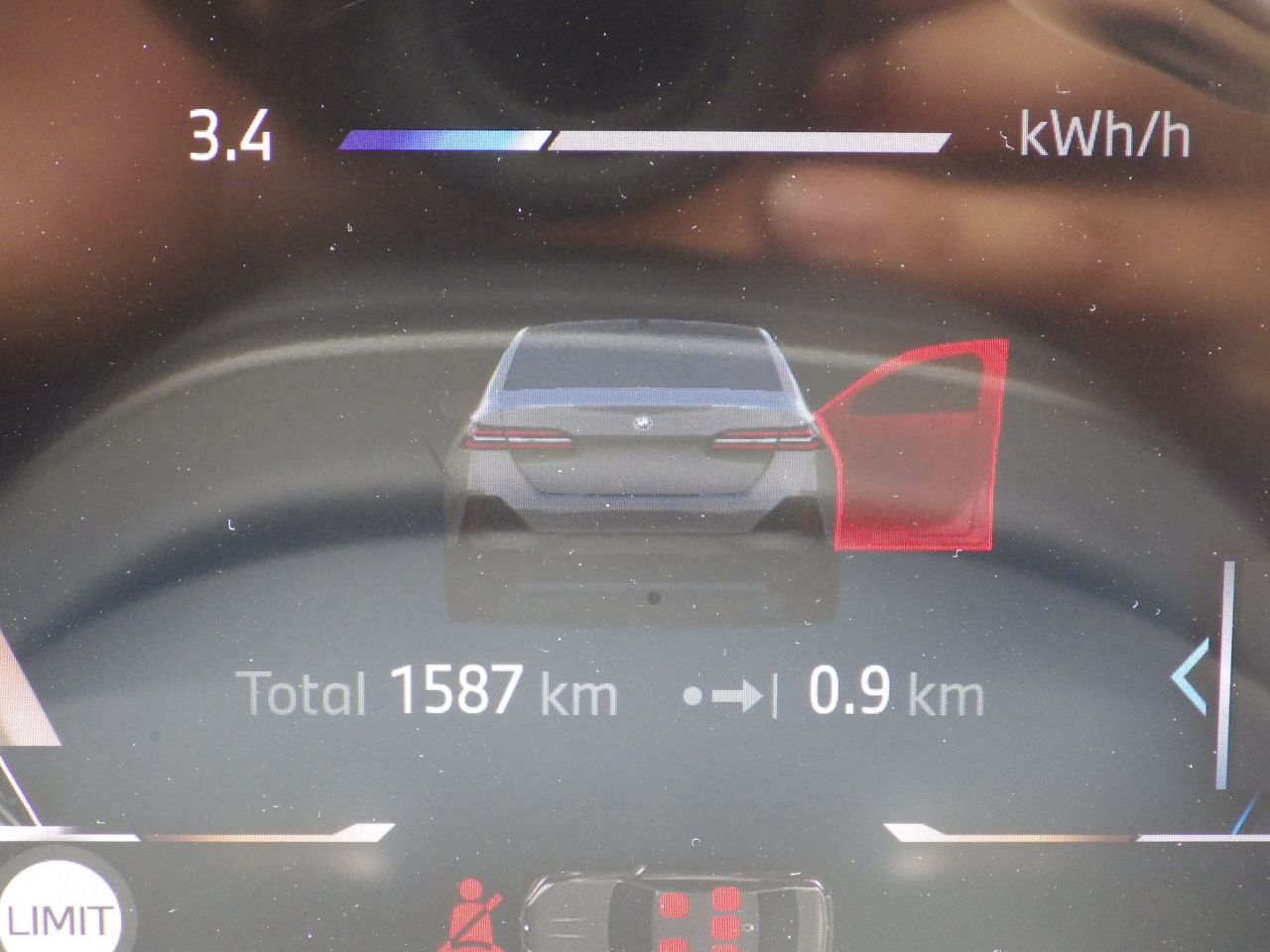 BMW i5 eDrive40 Sedan RHD