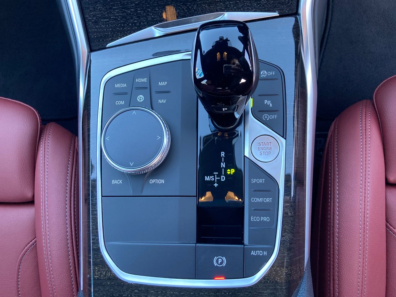G21 320i RHD