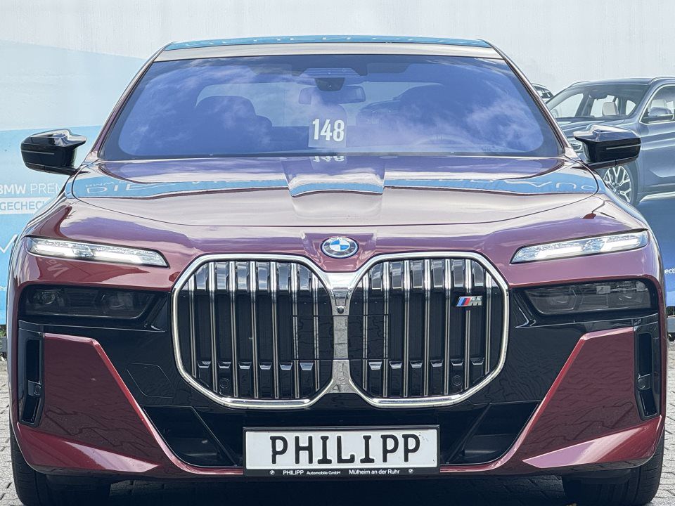 BMW 760
