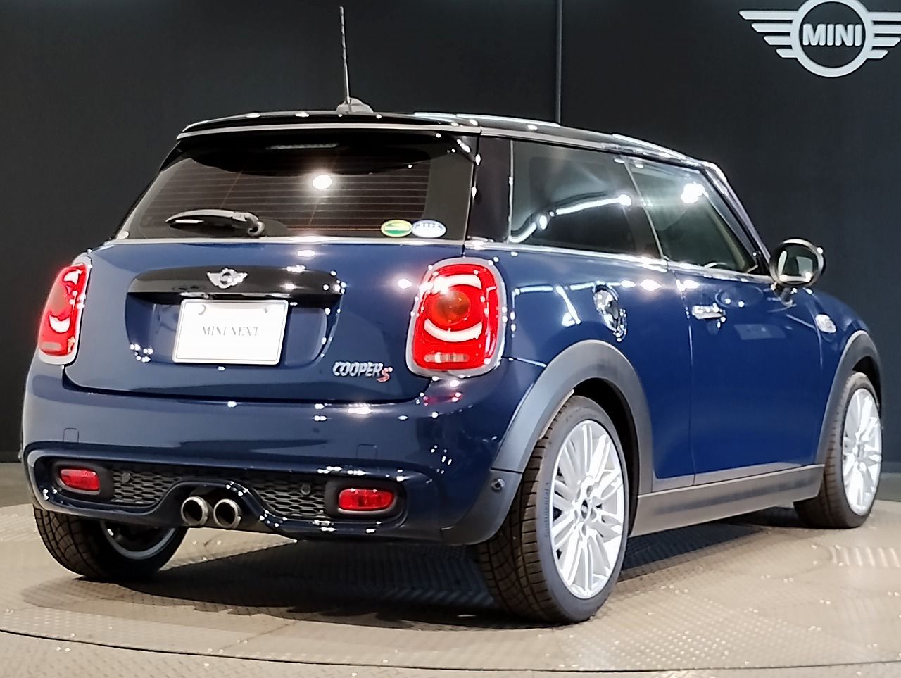 F56 MINI COOPER S