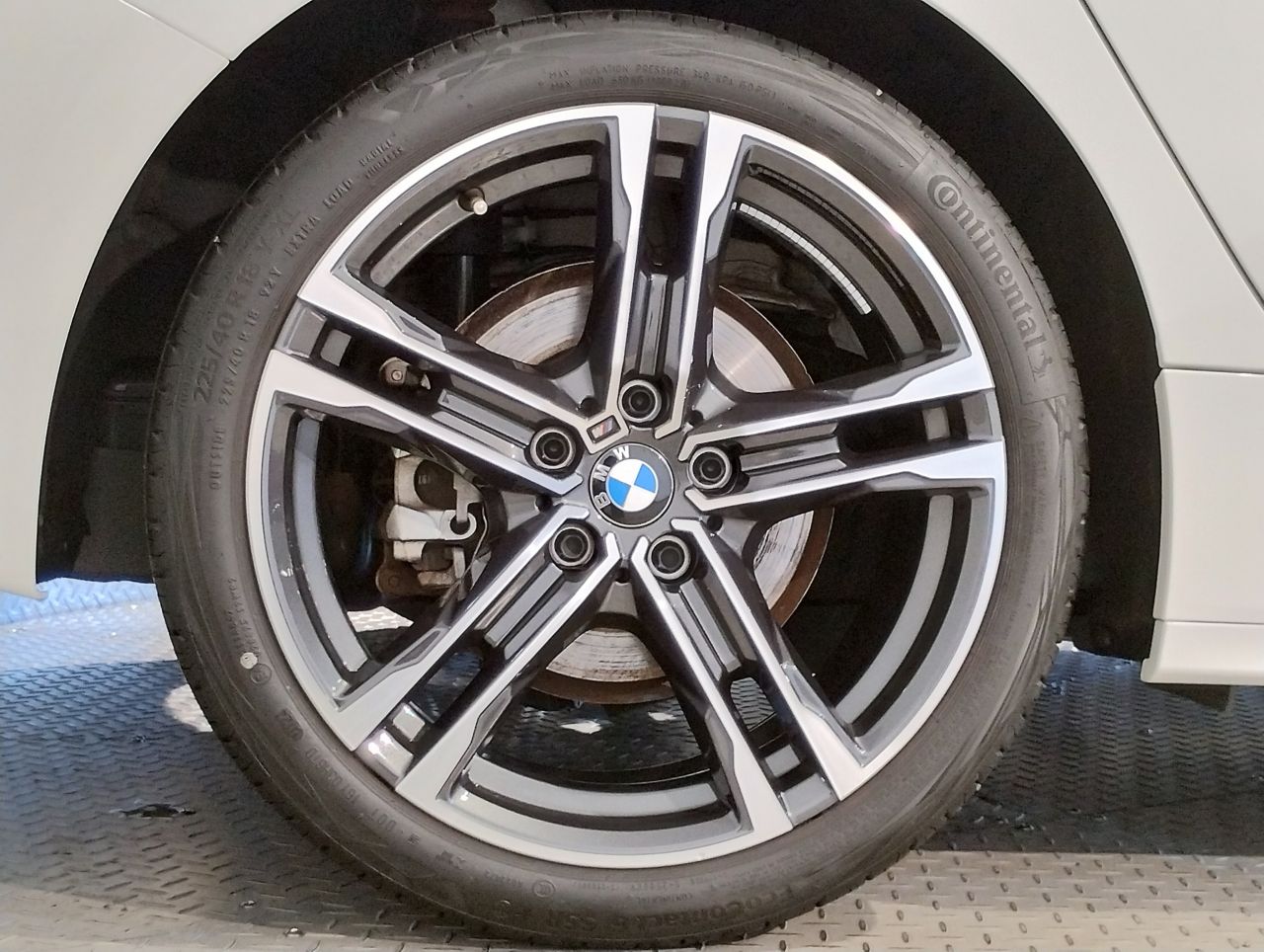 F40 118d Sports Hatch 5-door B47 2.0d