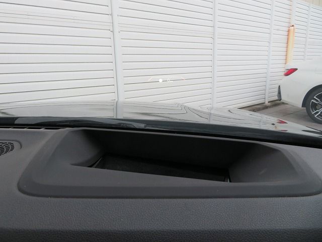 320d xDrive Berline RHD