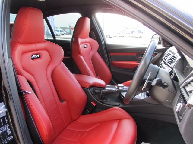 M3 LIMOUSINE RHD