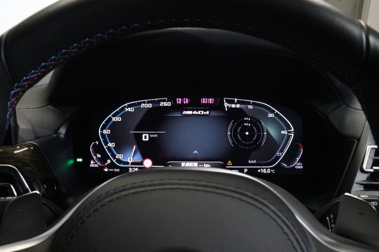 G01 X3 M40d RHD LCI ZA