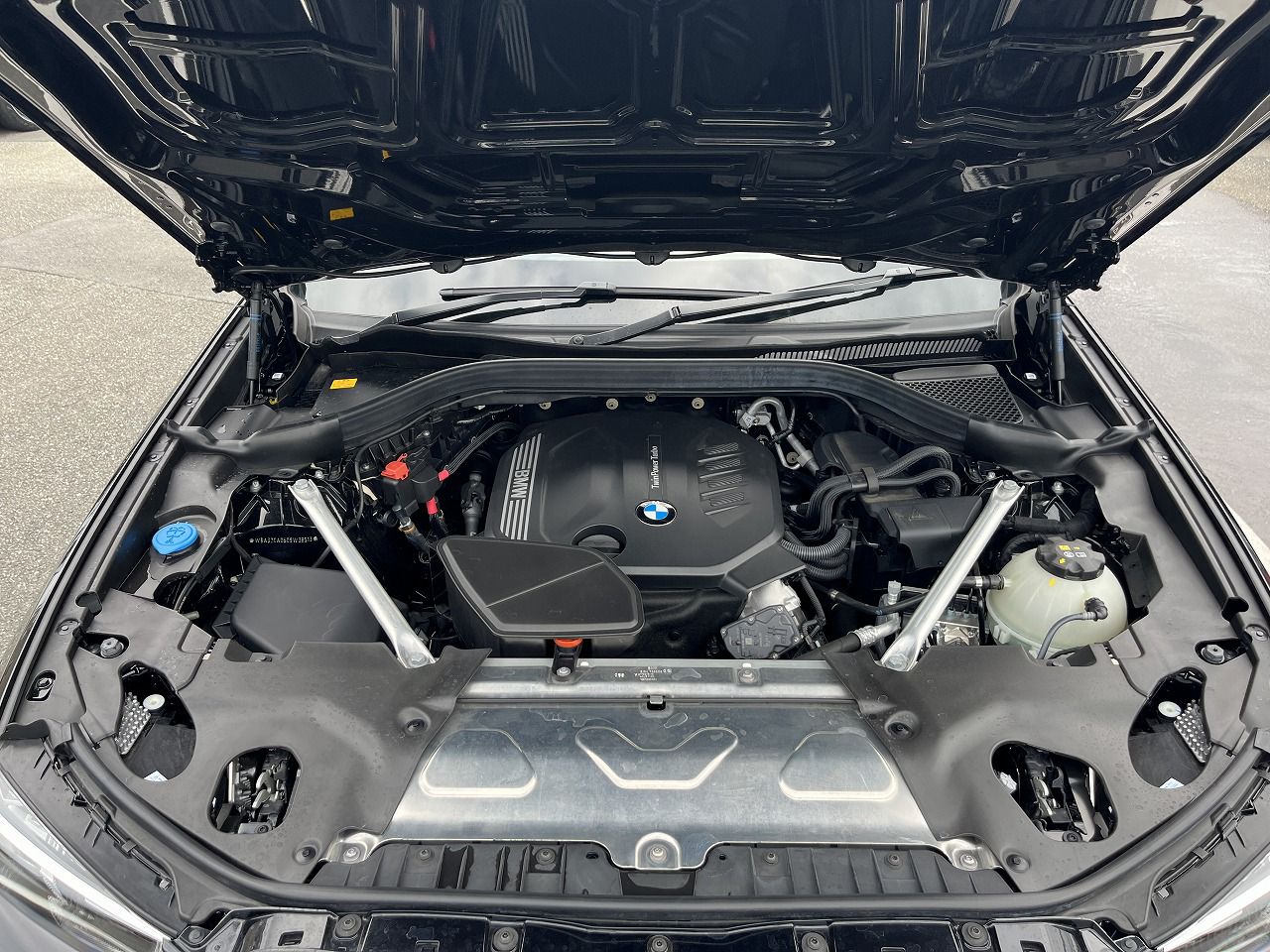 X4 xDrive20d RHD