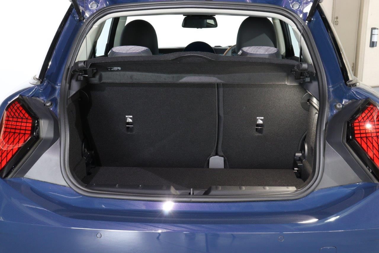 F66 MINI Cooper C 3Dr