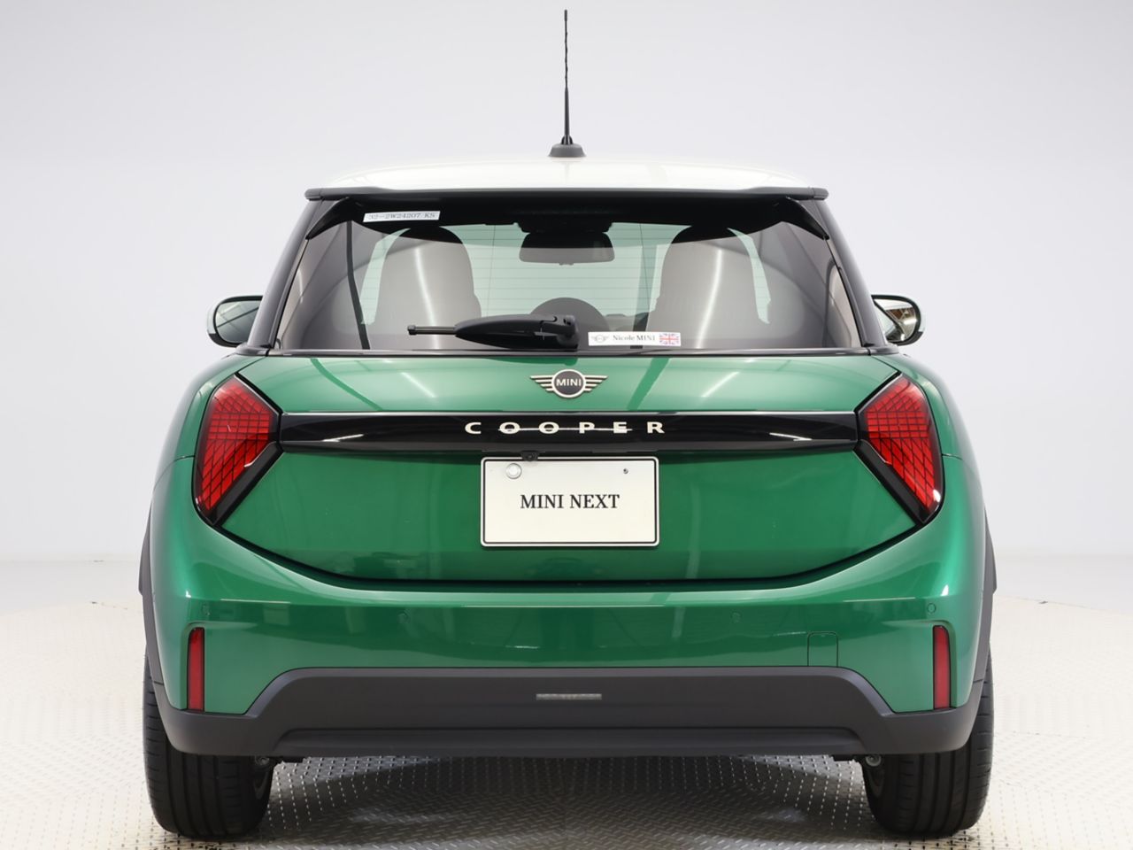 F66 MINI Cooper C 3Dr