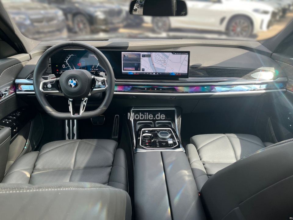 BMW 740