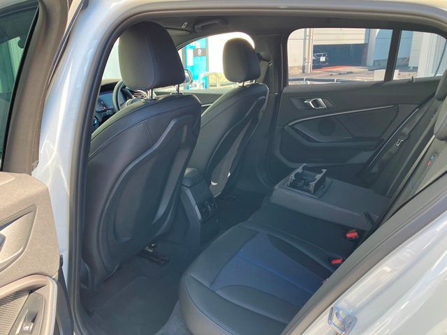 F40 118d Sports Hatch 5-door B47 2.0d